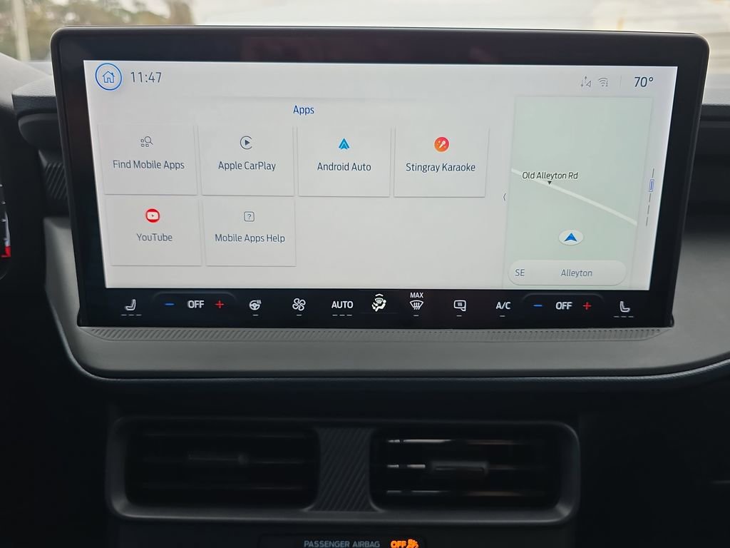 New 2026 Ford Maverick Lariat w/ Black Appearance Package image 26