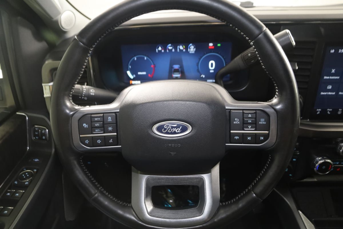 Used 2023 Ford F250 Lariat w/ Lariat Ultimate Package AWD/4WD image 37