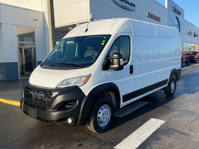 Used 2025 RAM ProMaster 2500 w/ Convenience Group image 4