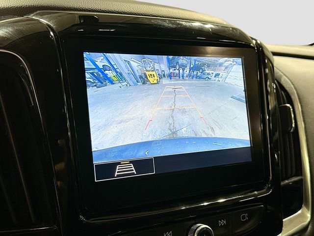 Used 2021 Chevrolet Traverse LT image 15