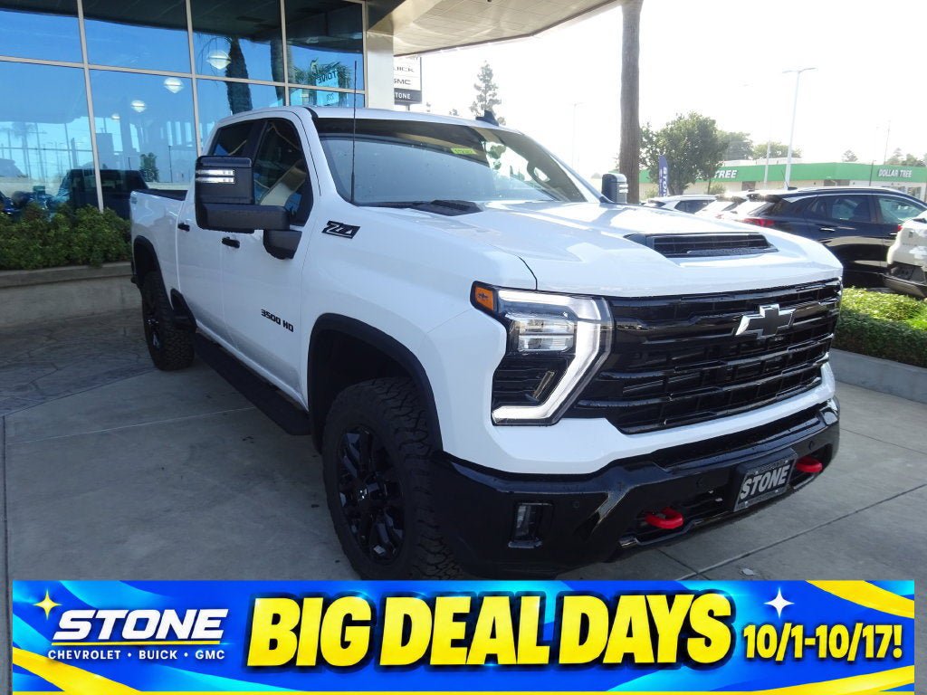 New 2026 Chevrolet Silverado 3500 LT w/ Trail Boss Package AWD/4WD image 1