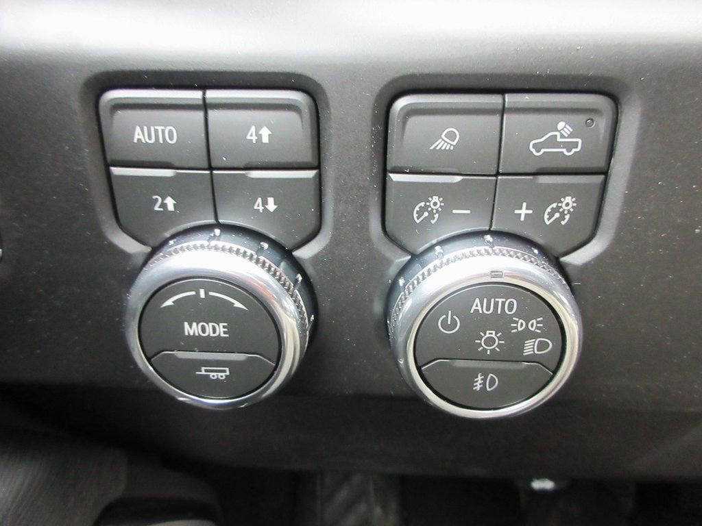 New 2026 GMC Sierra 1500 AT4X w/ AT4X AEV Edition image 18