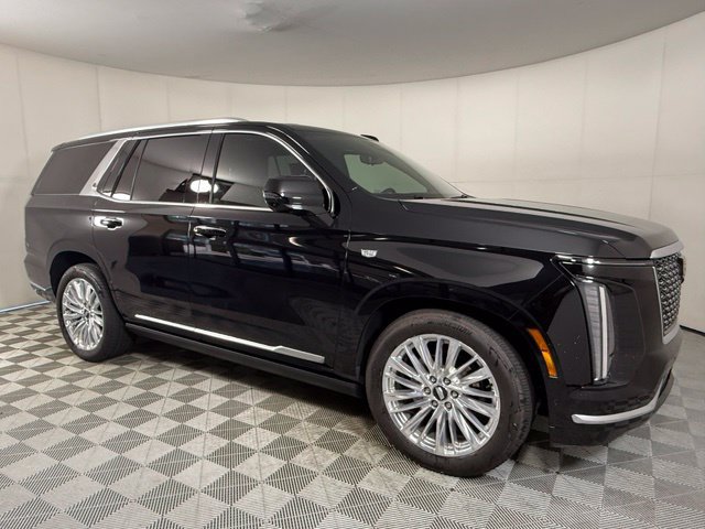 Certified 2026 Cadillac Escalade Luxury w/ Touring Package AWD/4WD image 11