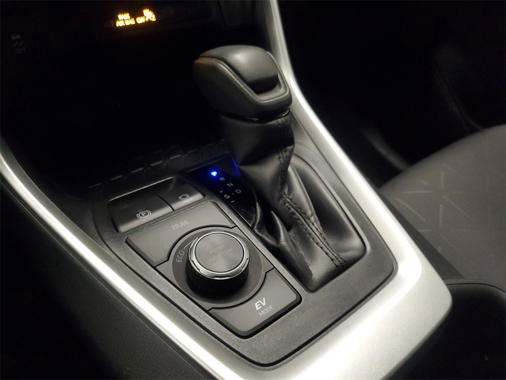 Used 2023 Toyota RAV4 XLE image 30