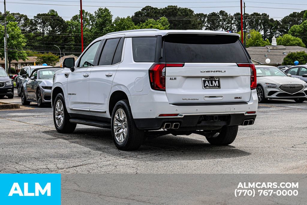 Used 2025 GMC Yukon Denali AWD/4WD image 7