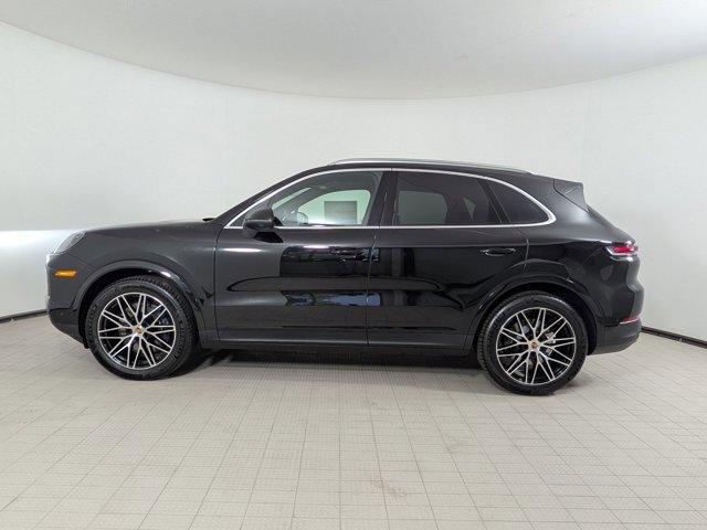 New 2026 Porsche Cayenne image 2