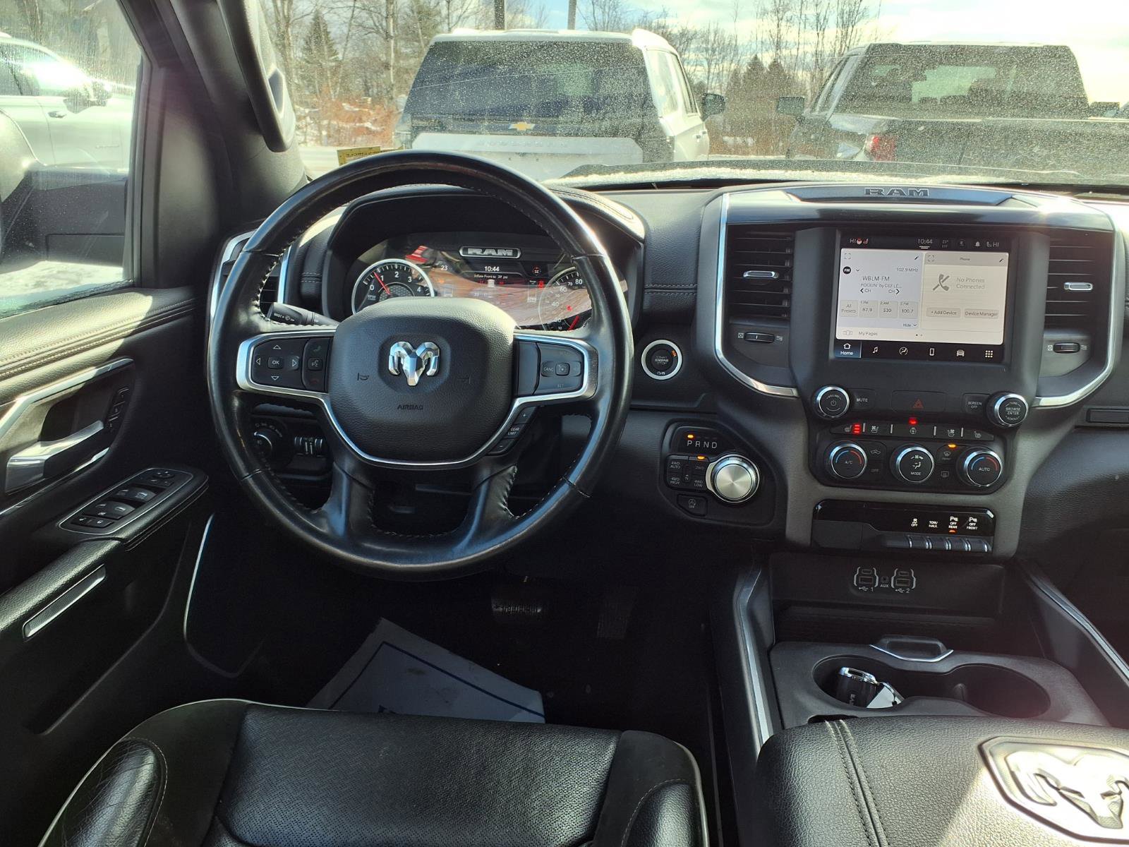 Used 2022 RAM 1500 Laramie w/ Sport Appearance Package AWD/4WD image 8