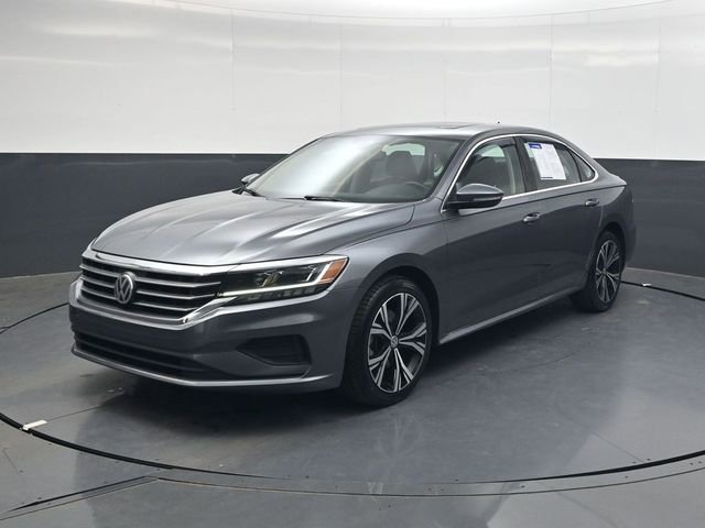 Used 2021 Volkswagen Passat 2.0T SE image 8