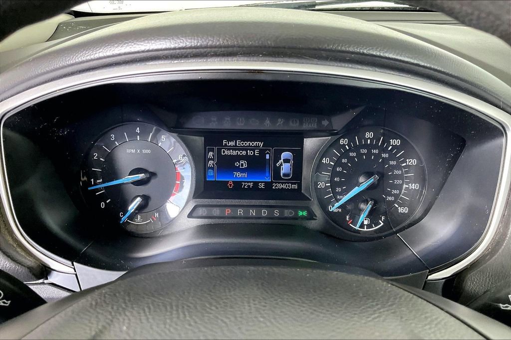 Used 2013 Ford Fusion SE FWD image 26
