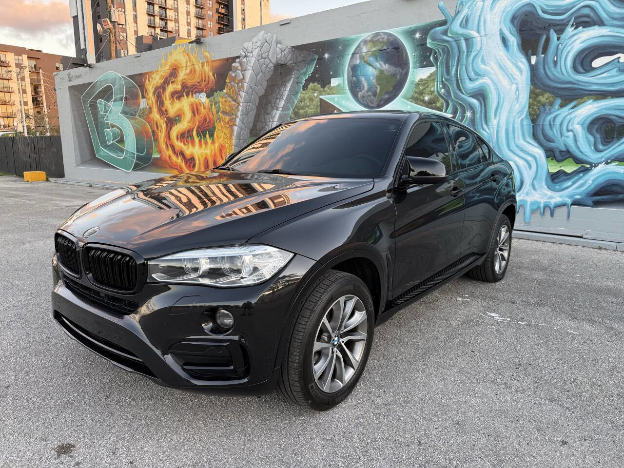 Used 2015 BMW X6 xDrive35i w/ XLine Package