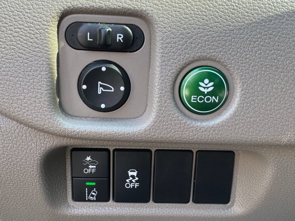 Used 2021 Honda Pilot EX image 24