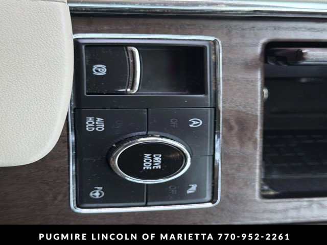 Used 2021 Lincoln Navigator Reserve w/ Luxury Package AWD/4WD image 34
