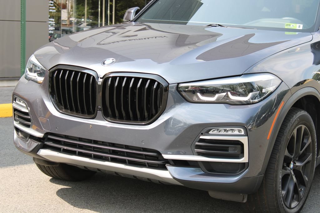 Used 2019 BMW X5 xDrive40i w/ Convenience Package AWD/4WD image 2