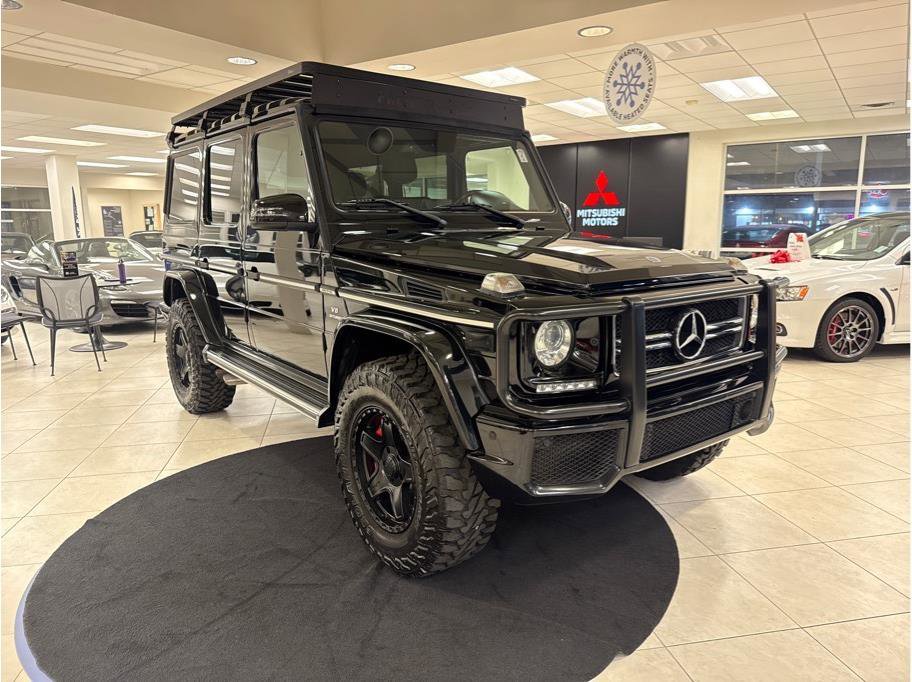 Used 2014 Mercedes-Benz G 63 AMG G 63 AMG 4MATIC Sport Utility image 3