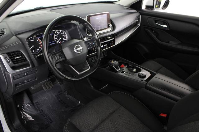 Certified 2025 Nissan Rogue SV AWD/4WD image 20