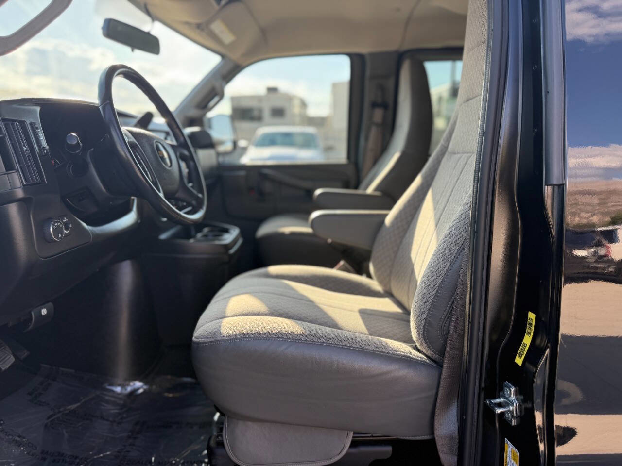 Used 2023 Chevrolet Express 3500 LS image 15