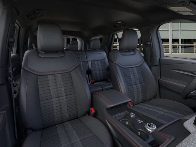 New 2026 Ford Explorer ST-Line w/ ST-Line Street Pack image 10