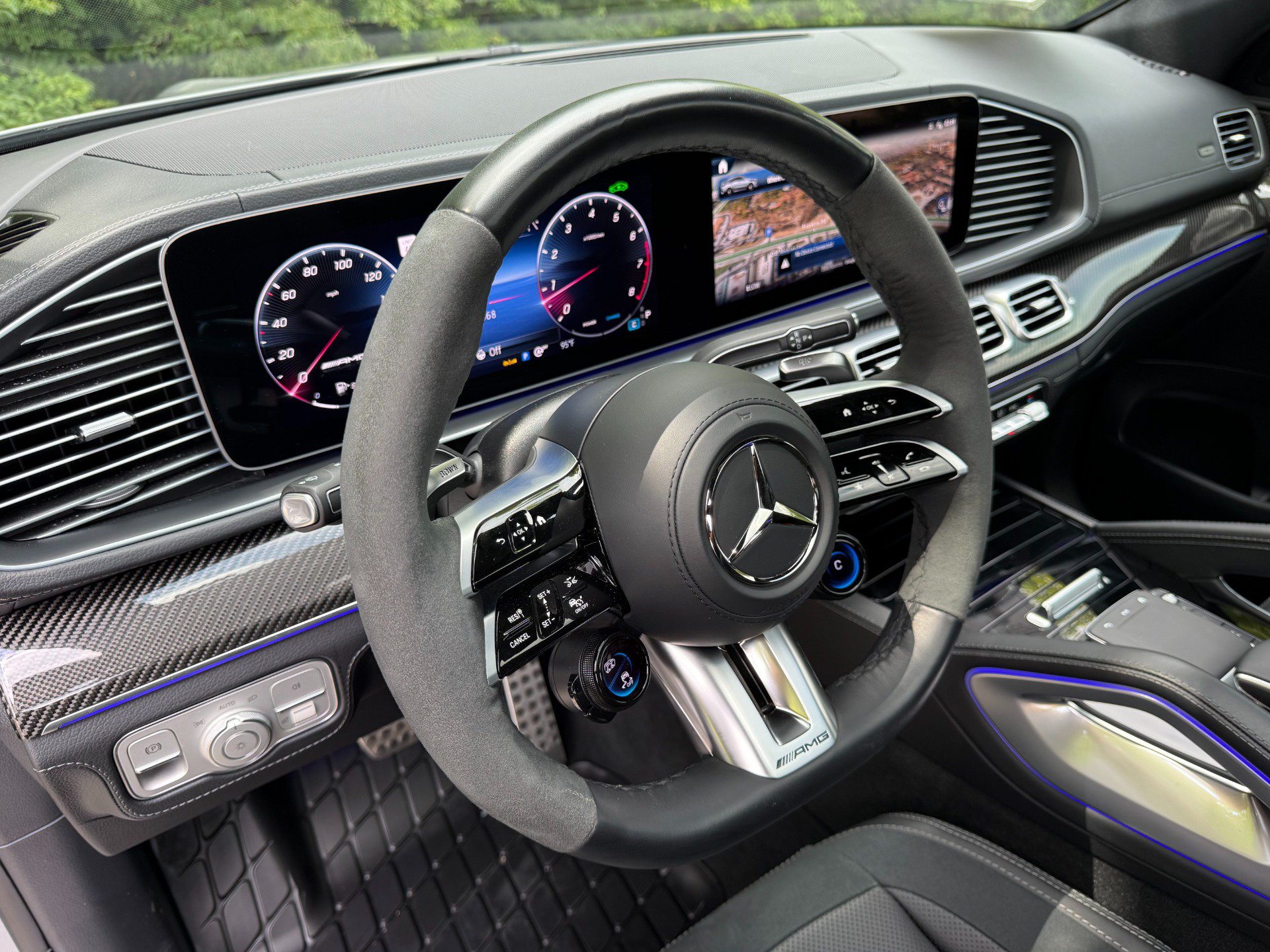 Used 2025 Mercedes-Benz GLE 53 AMG 4MATIC Coupe image 10