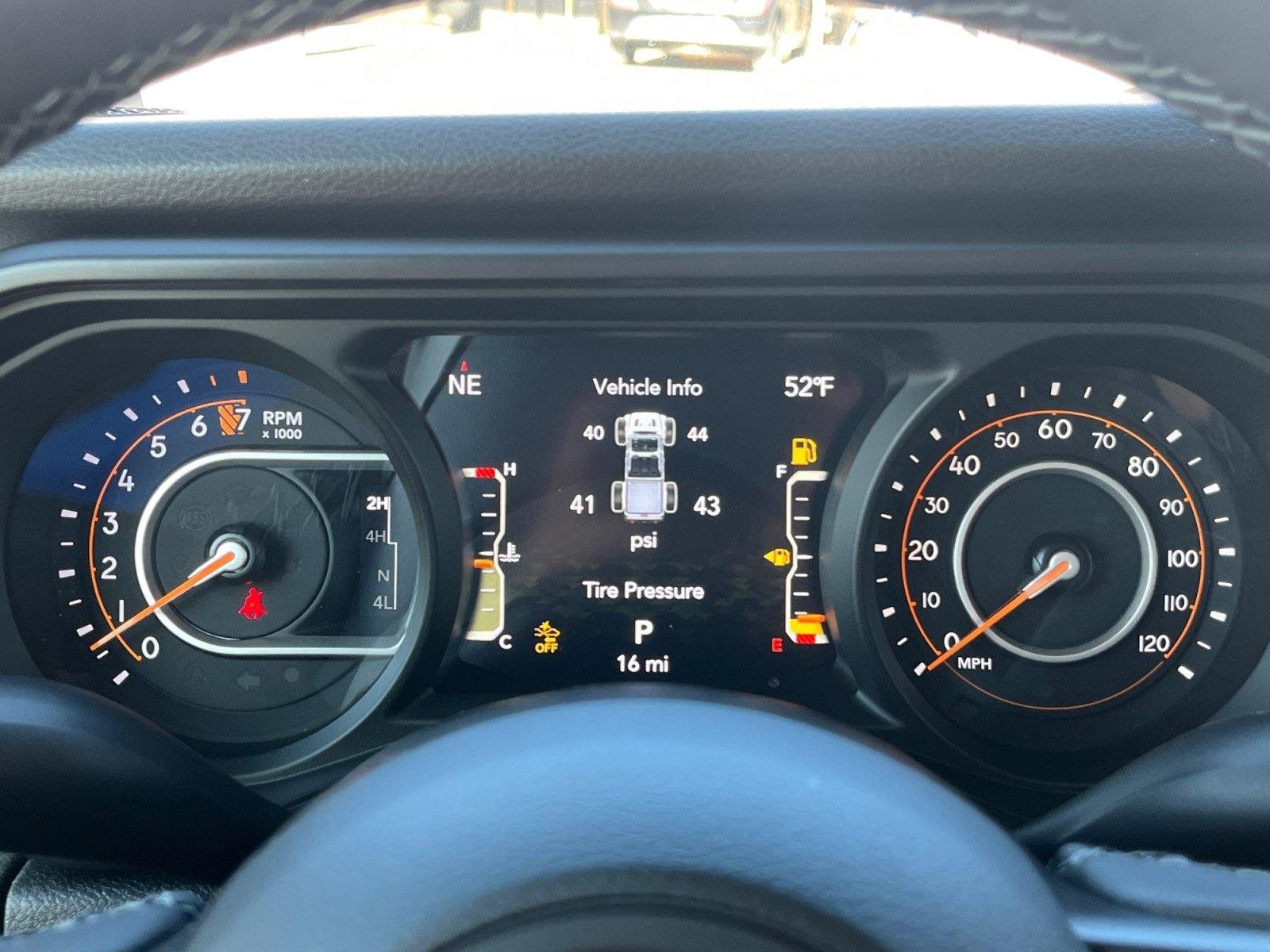 New 2026 Jeep Gladiator Sport AWD/4WD image 19
