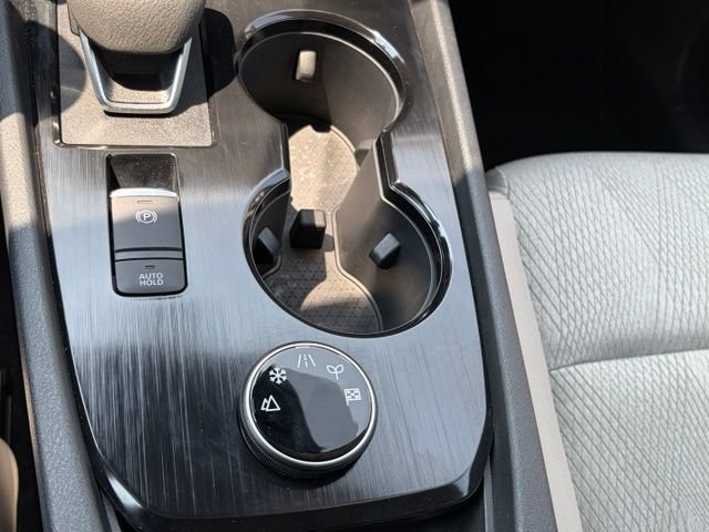 Certified 2025 Nissan Rogue SV AWD/4WD image 25