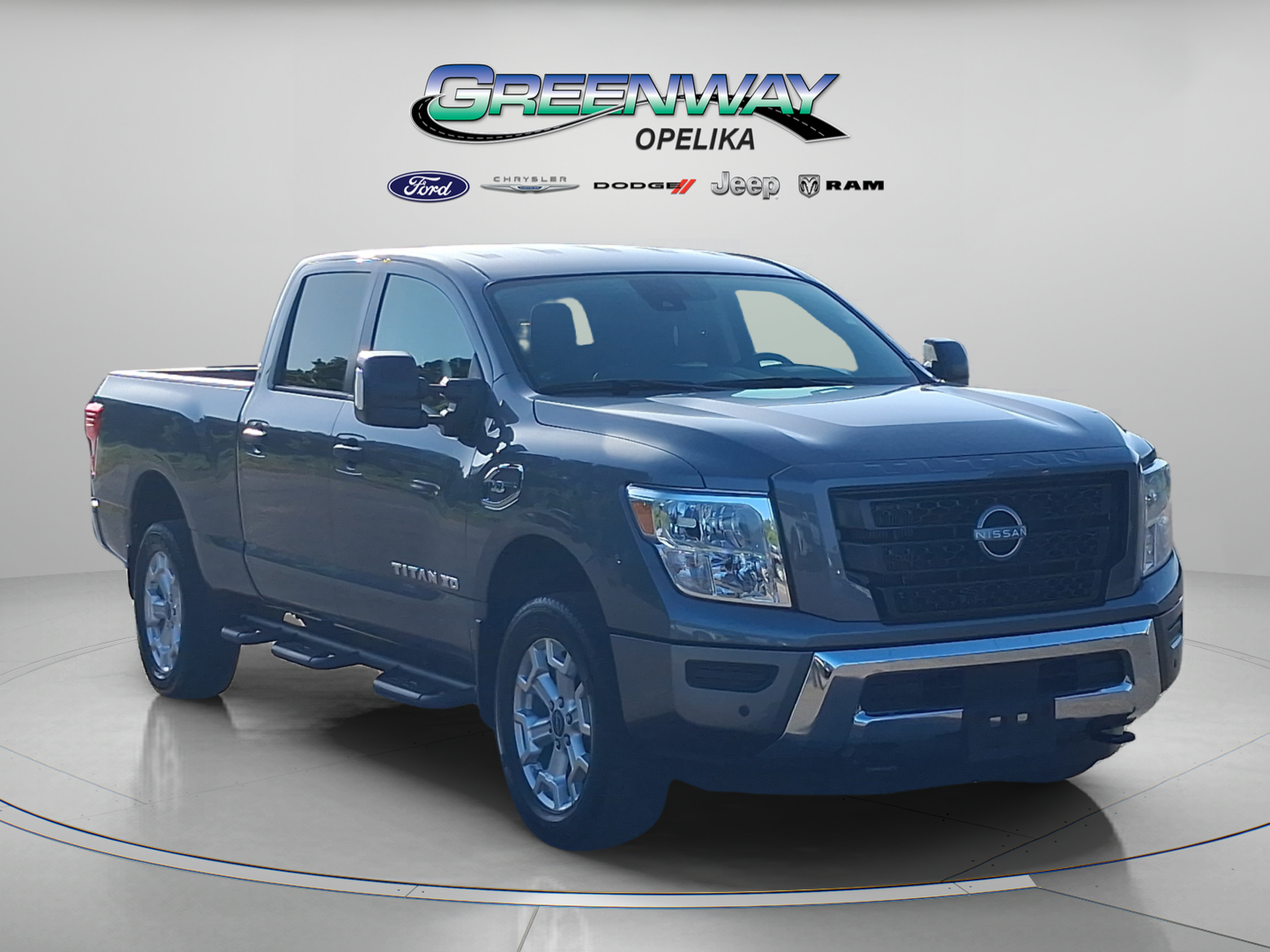 Used 2024 Nissan Titan SV w/ SV Convenience Package AWD/4WD image 1