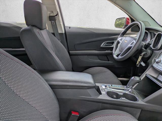 Used 2017 Chevrolet Equinox LT image 19