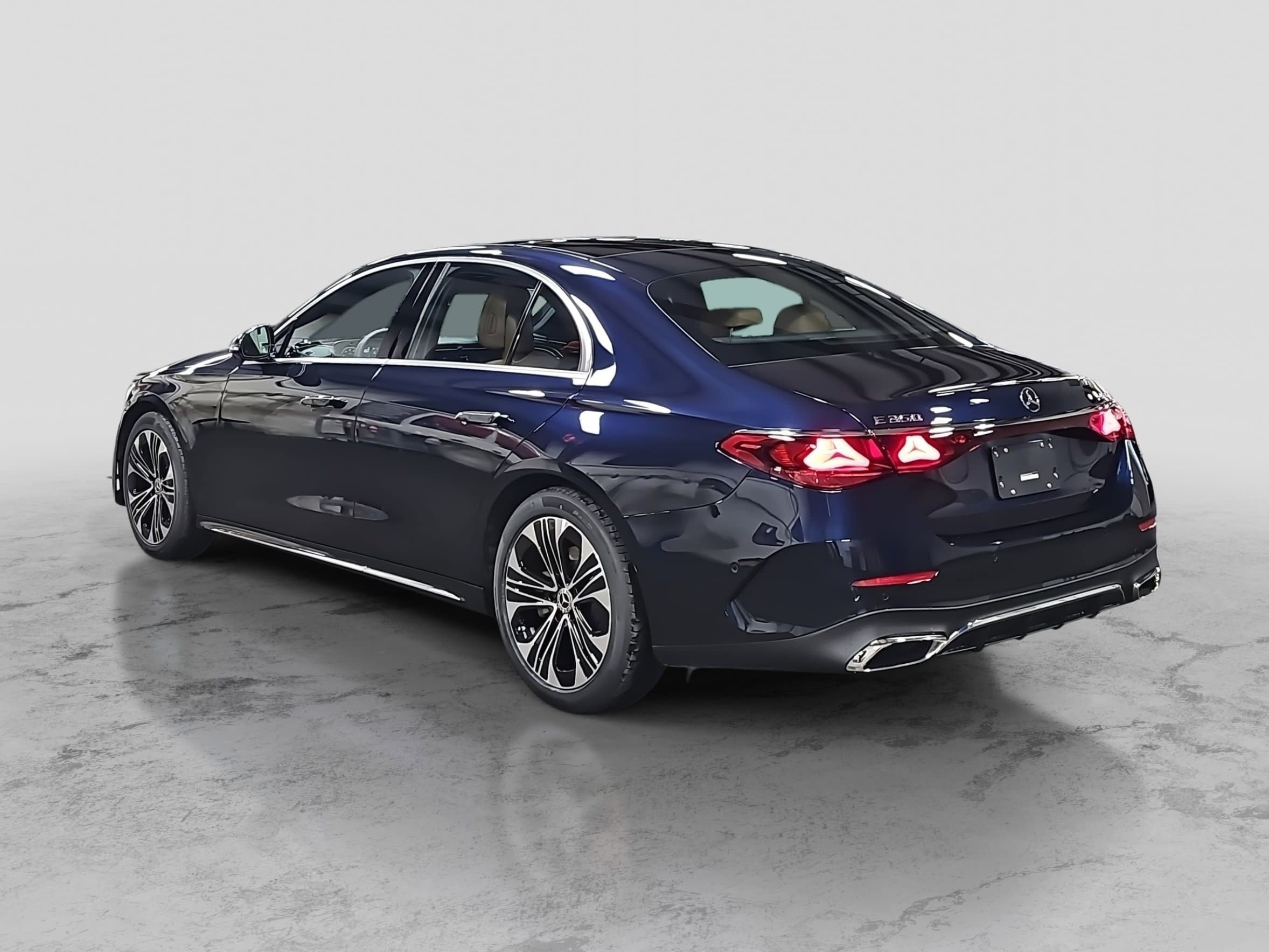 New 2026 Mercedes-Benz E 350 4MATIC Sedan image 7