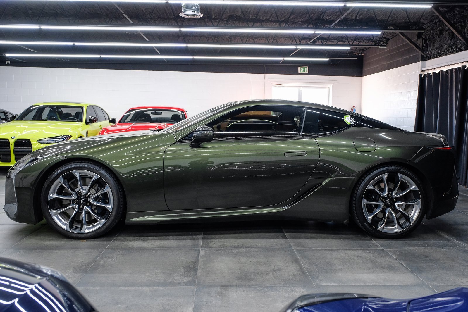 Used 2021 Lexus LC 500 Coupe w/ Performance Package image 18