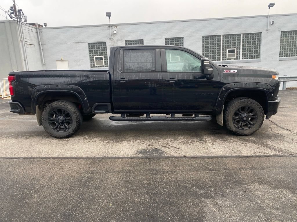 Used 2022 Chevrolet Silverado 2500 LTZ w/ LTZ Plus Package AWD/4WD image 4