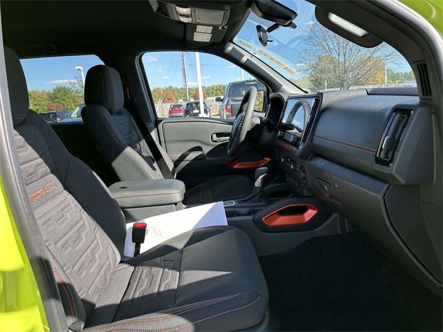 New 2026 Nissan Frontier PRO-4X w/ Pro-4x Convenience Package image 10