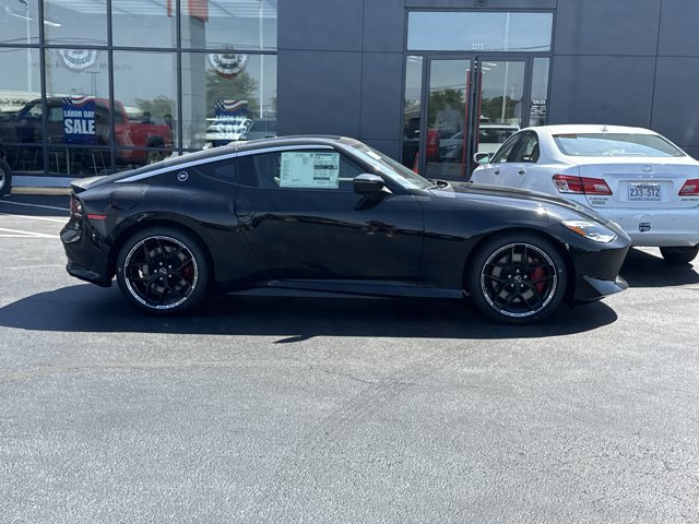 New 2027 Nissan Z Performance RWD image 2
