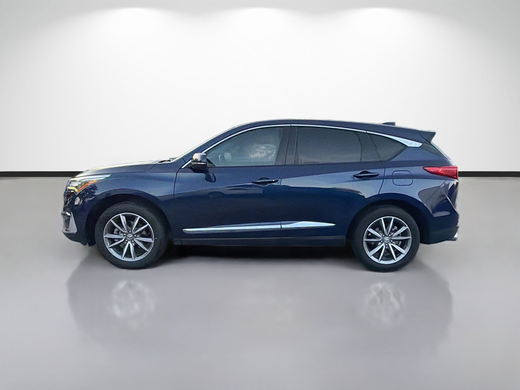 Used 2021 Acura RDX w/ Technology Package FWD image 2