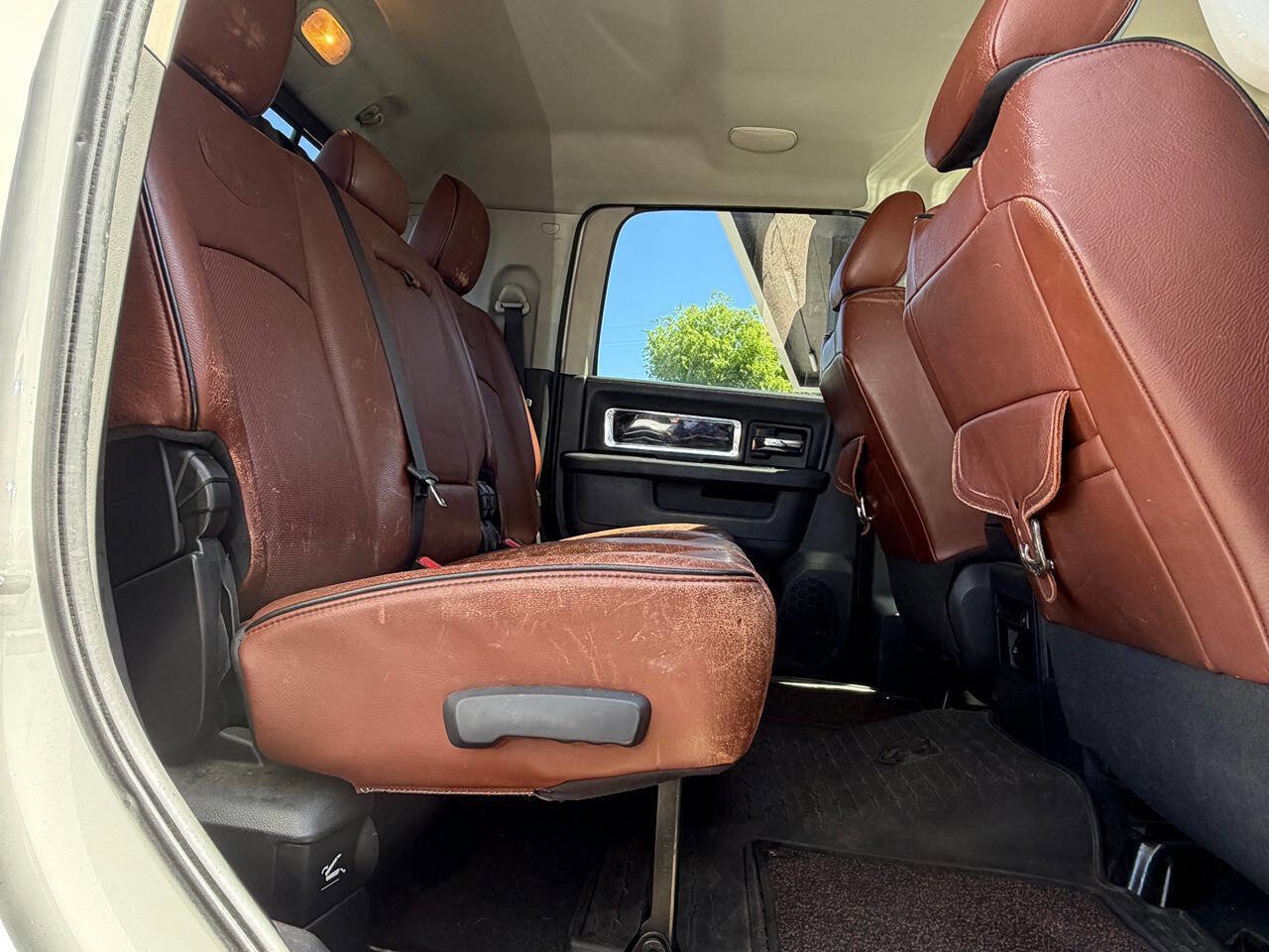 Used 2011 RAM 2500 Longhorn w/ HD Snow Plow Prep Group AWD/4WD image 15