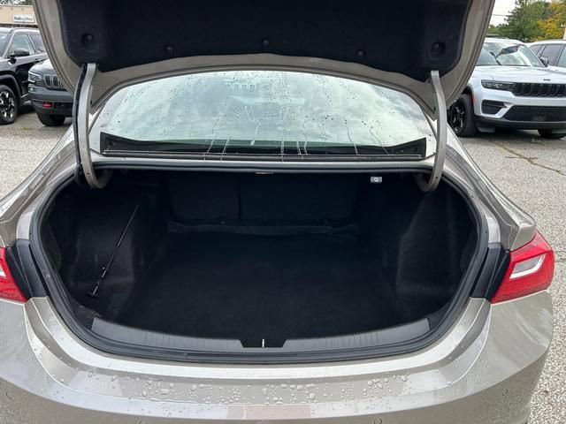 Used 2024 Chevrolet Malibu LT image 26