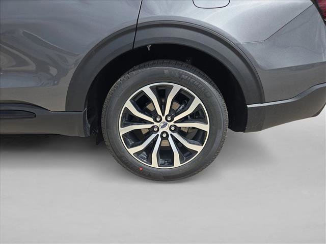 New 2026 Ford Explorer ST-Line w/ Premium Package image 10