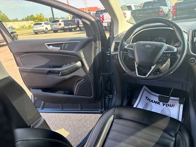 Used 2019 Ford Edge SEL w/ Equipment Group 201A FWD image 16