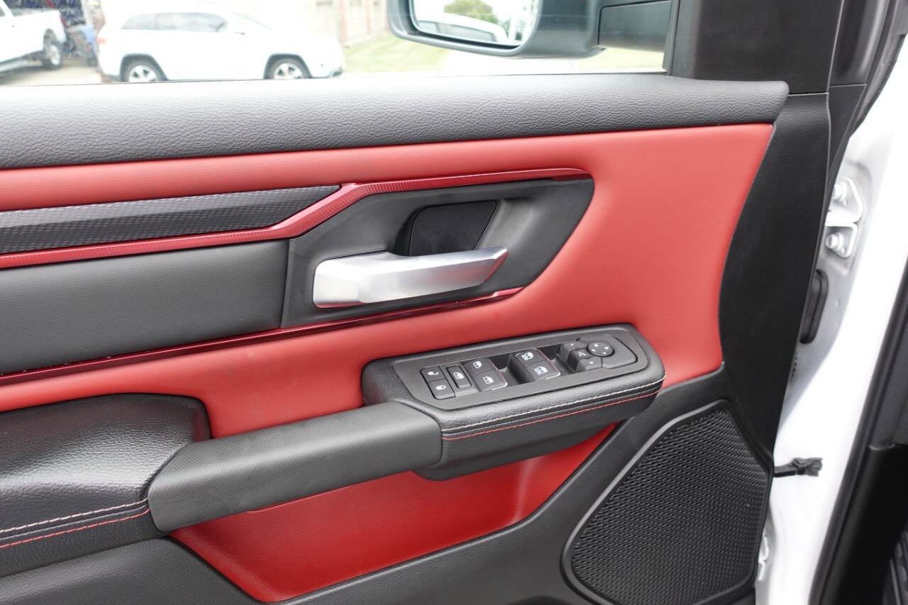 Used 2025 RAM 1500 Rebel image 16