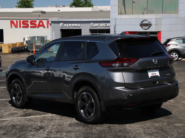 Certified 2024 Nissan Rogue SV AWD/4WD image 4
