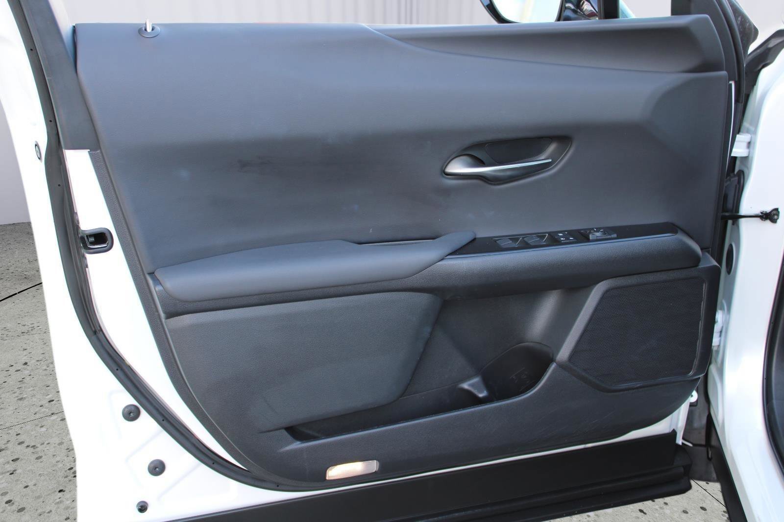 Used 2021 Lexus UX 250h w/ Accessory Package (Z2) AWD/4WD image 42