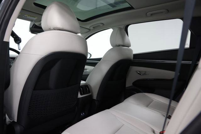Used 2022 Hyundai Tucson Limited AWD/4WD image 38