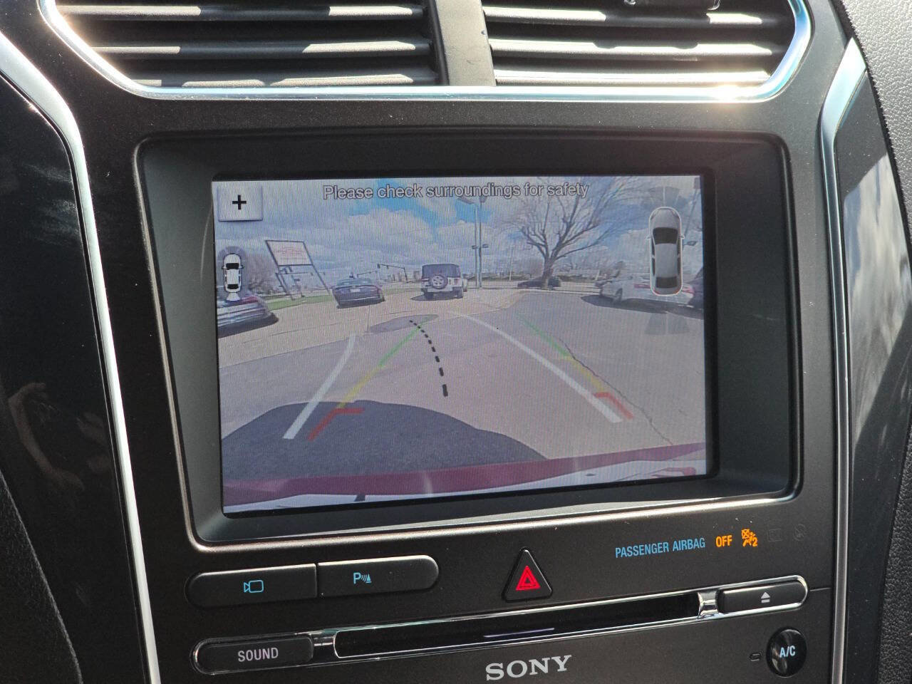 Used 2017 Ford Explorer Sport w/ Equipment Group 401A image 18