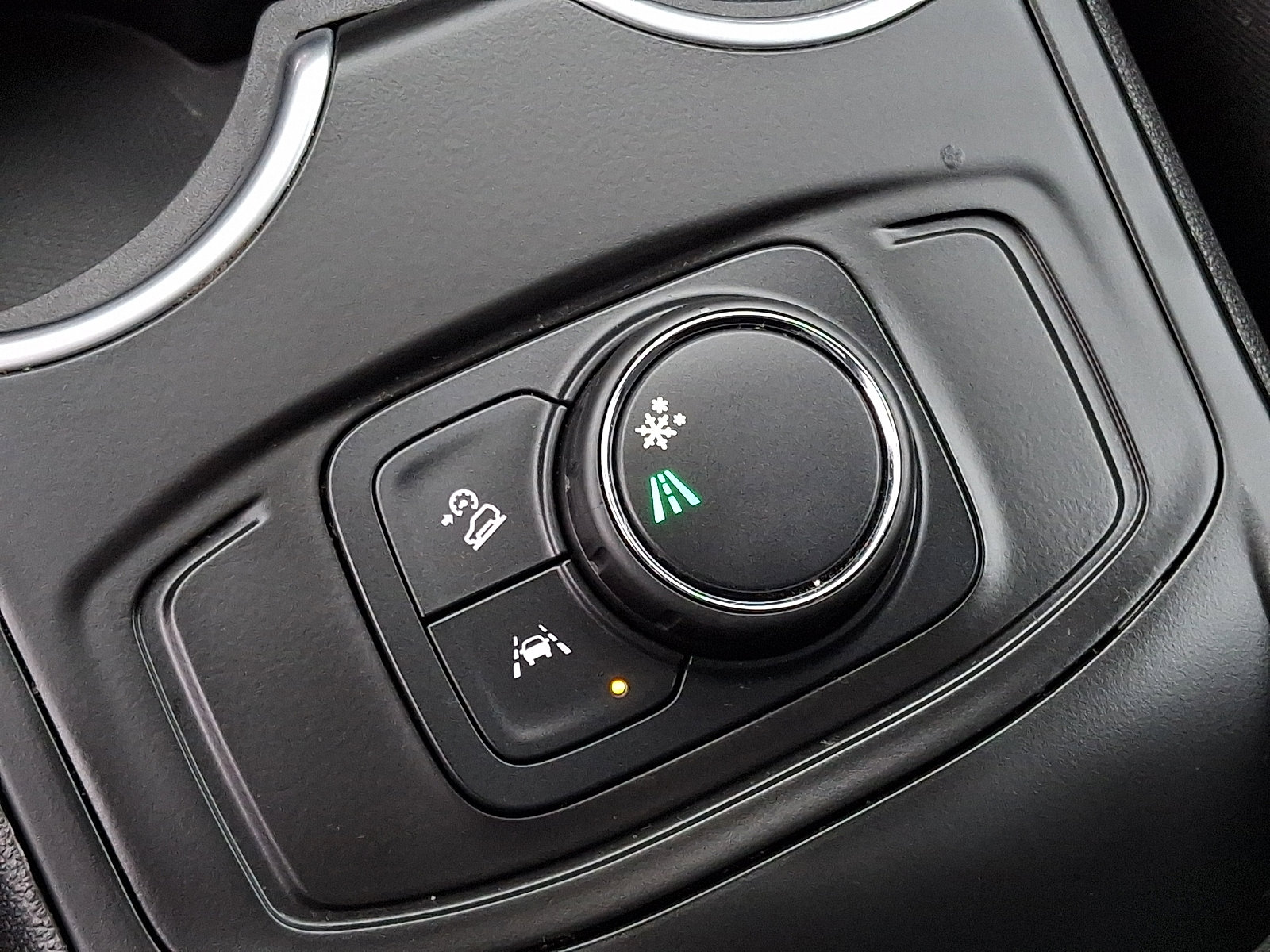 Used 2020 GMC Terrain SLE image 27