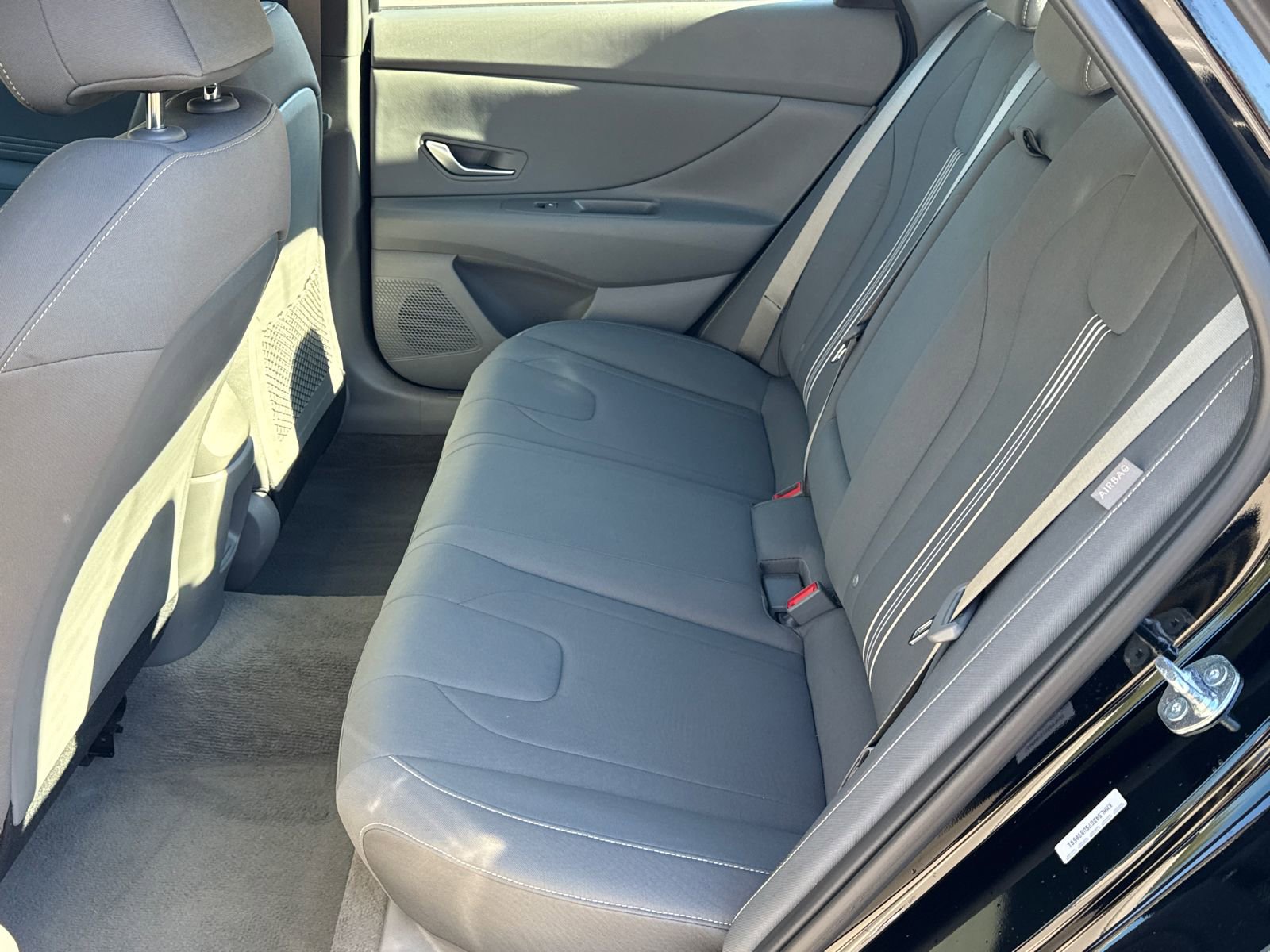 Certified 2025 Hyundai Elantra SEL image 20