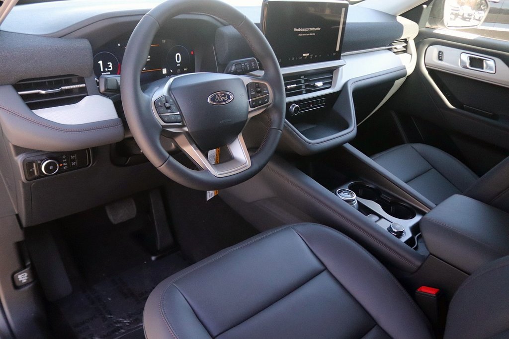 New 2026 Ford Explorer Active w/ Active Comfort Package image 12