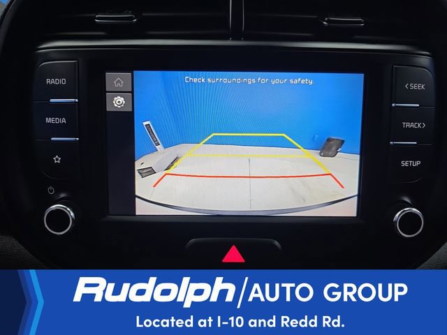Used 2025 Kia Soul LX w/ LX Technology Package FWD image 21