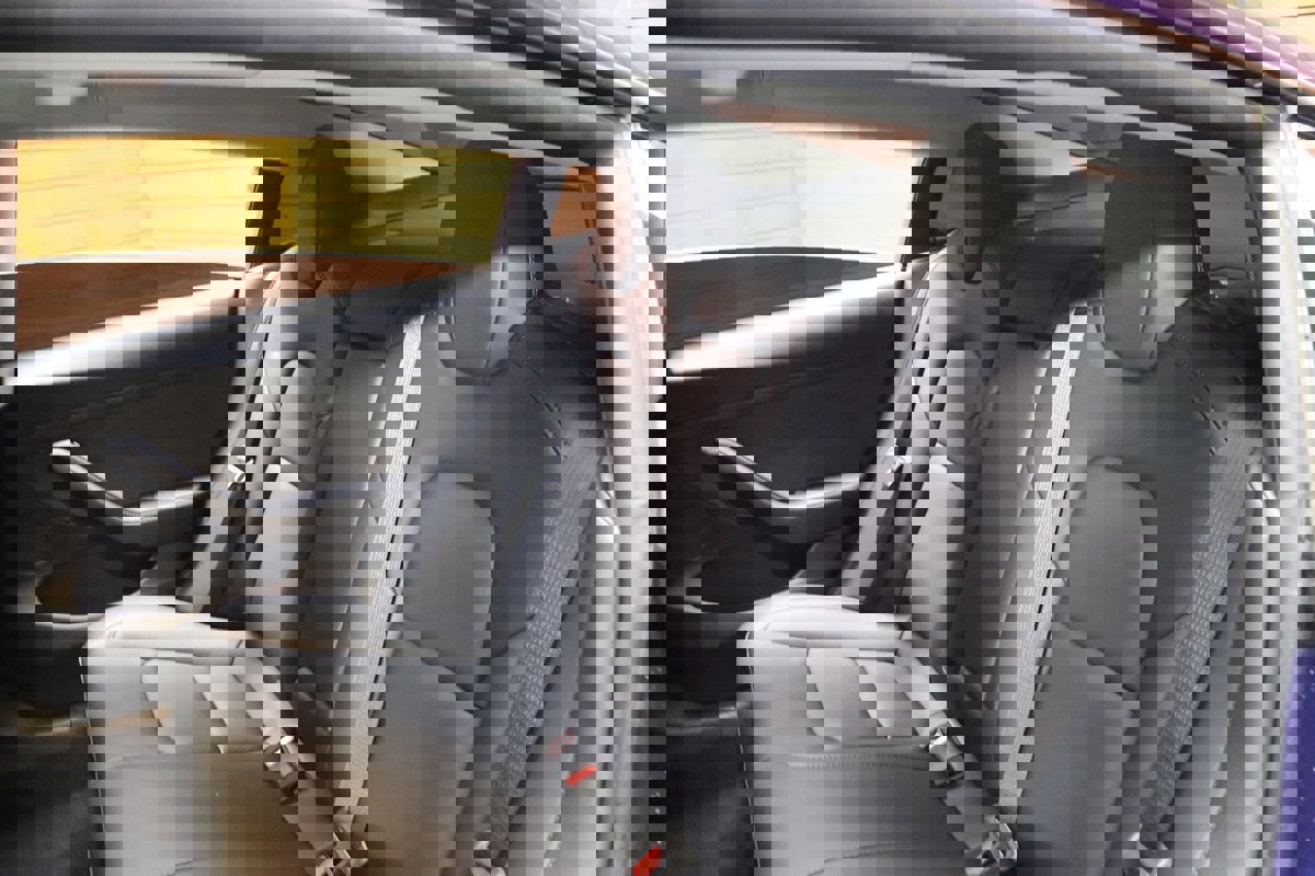 Used 2023 Tesla Model 3 Standard Range image 44
