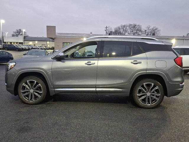 Used 2019 GMC Terrain Denali w/ Advanced Safety Package image 7