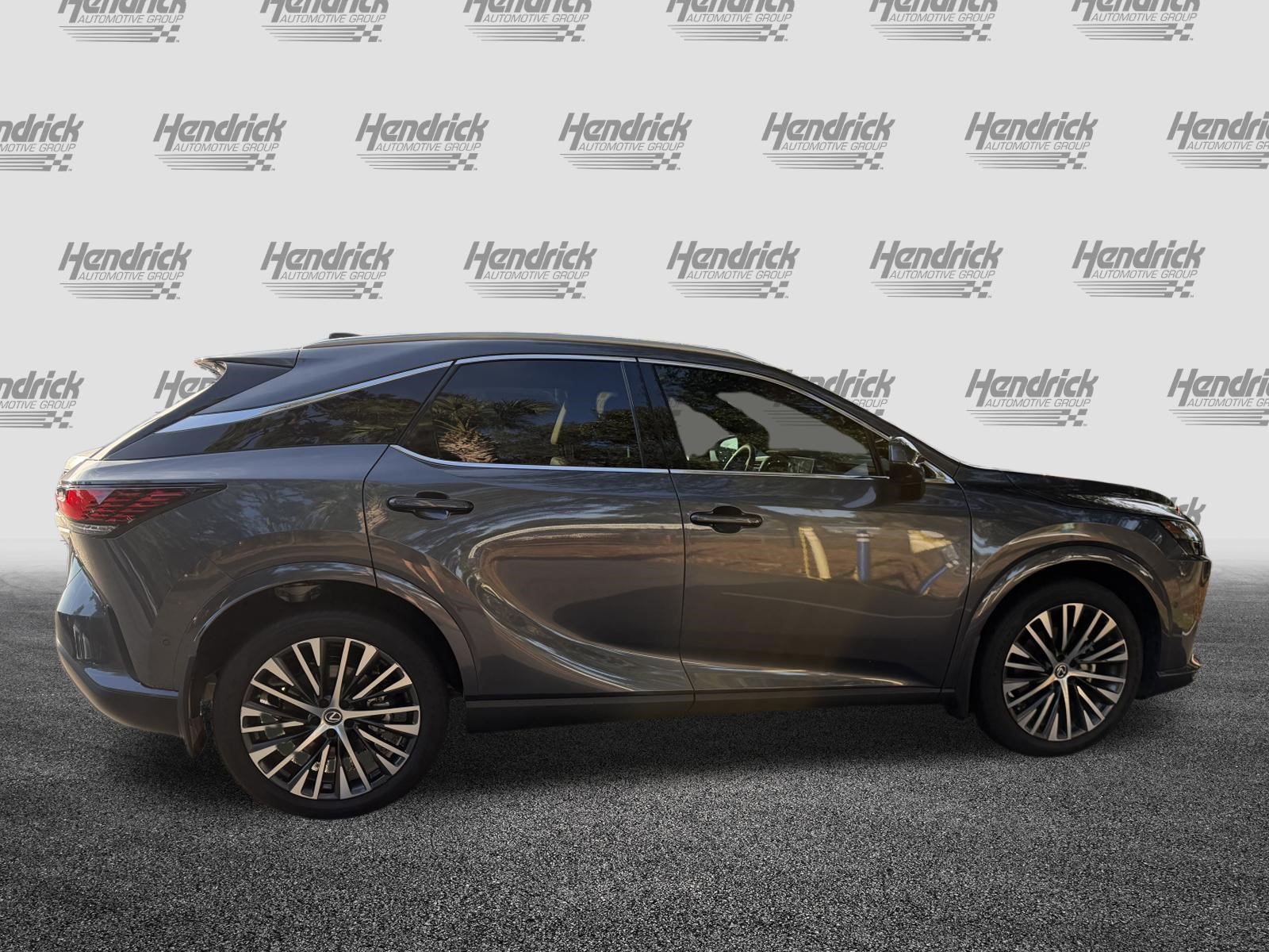 Used 2024 Lexus RX 350 w/ Convenience Package AWD/4WD image 10