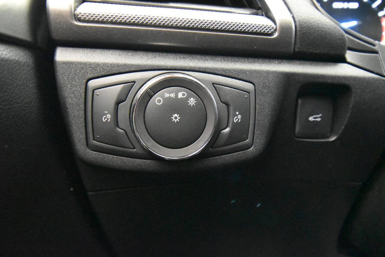 Used 2019 Ford Fusion S image 29