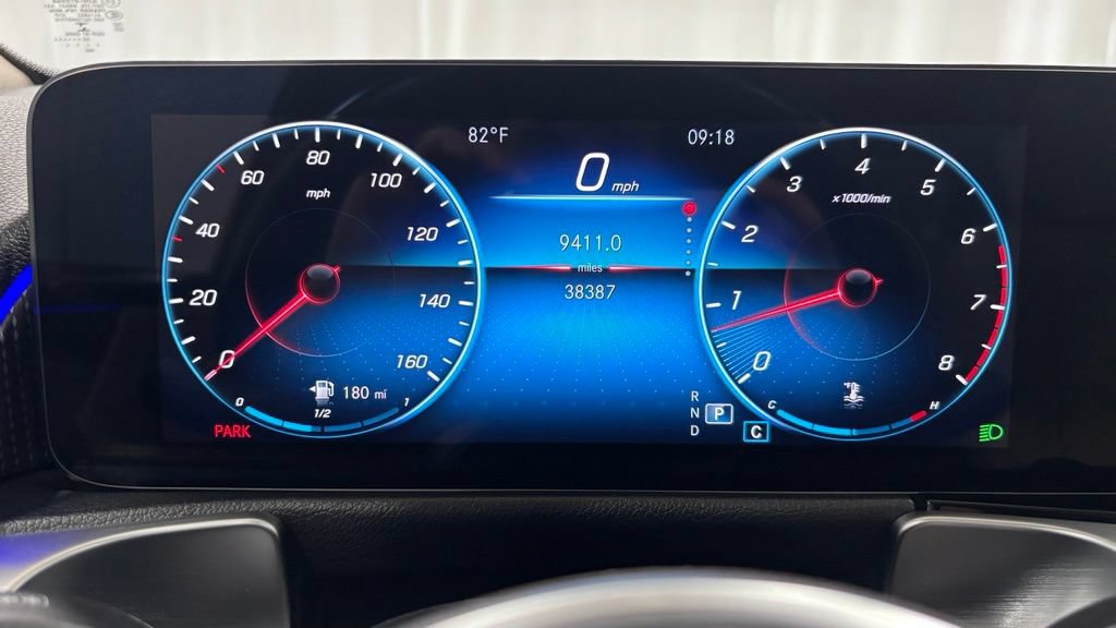 Used 2022 Mercedes-Benz GLB 250 4MATIC image 14